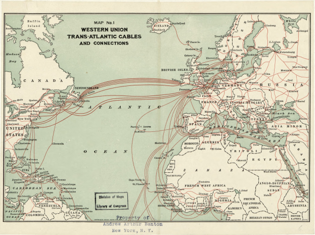 Eine detaillierte Karte der Western Union Transatlantischen Kabel und Verbindungen, die Routen und interessante Punkte zwischen Ländern hervorhebt, mit fetter Schrift, die die Verbindungen betont.