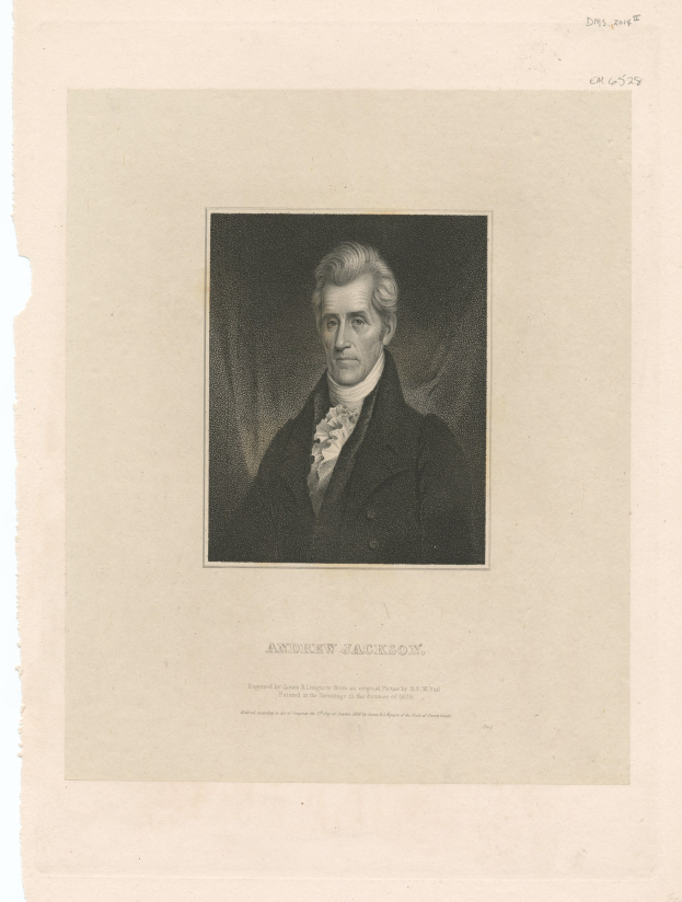 Schwarz-weißes Porträt von Andrew Jackson, dem ersten US-Präsidenten, der einen Anzug trägt und ernst schaut, mit Text unten.