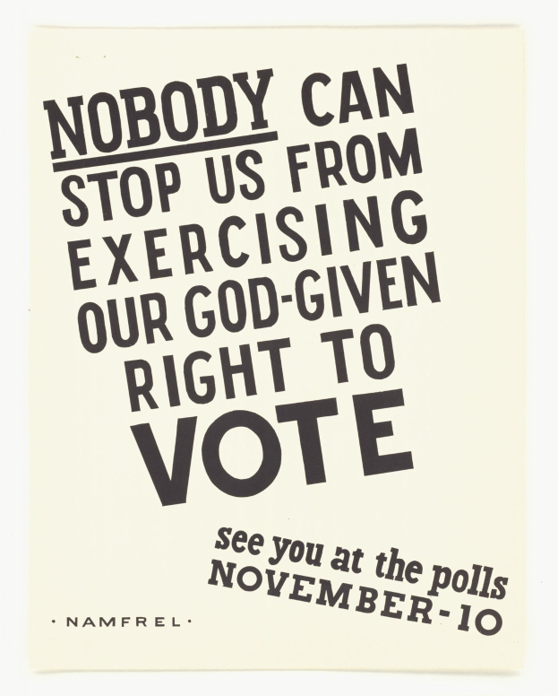 Plakat mit fettem schwarzen Text auf weißem Hintergrund, eingerahmt von einem schmalen schwarzen Rand, der besagt: "Niemand kann uns daran hindern, unser göttliches Recht auf Wahl auszuüben."