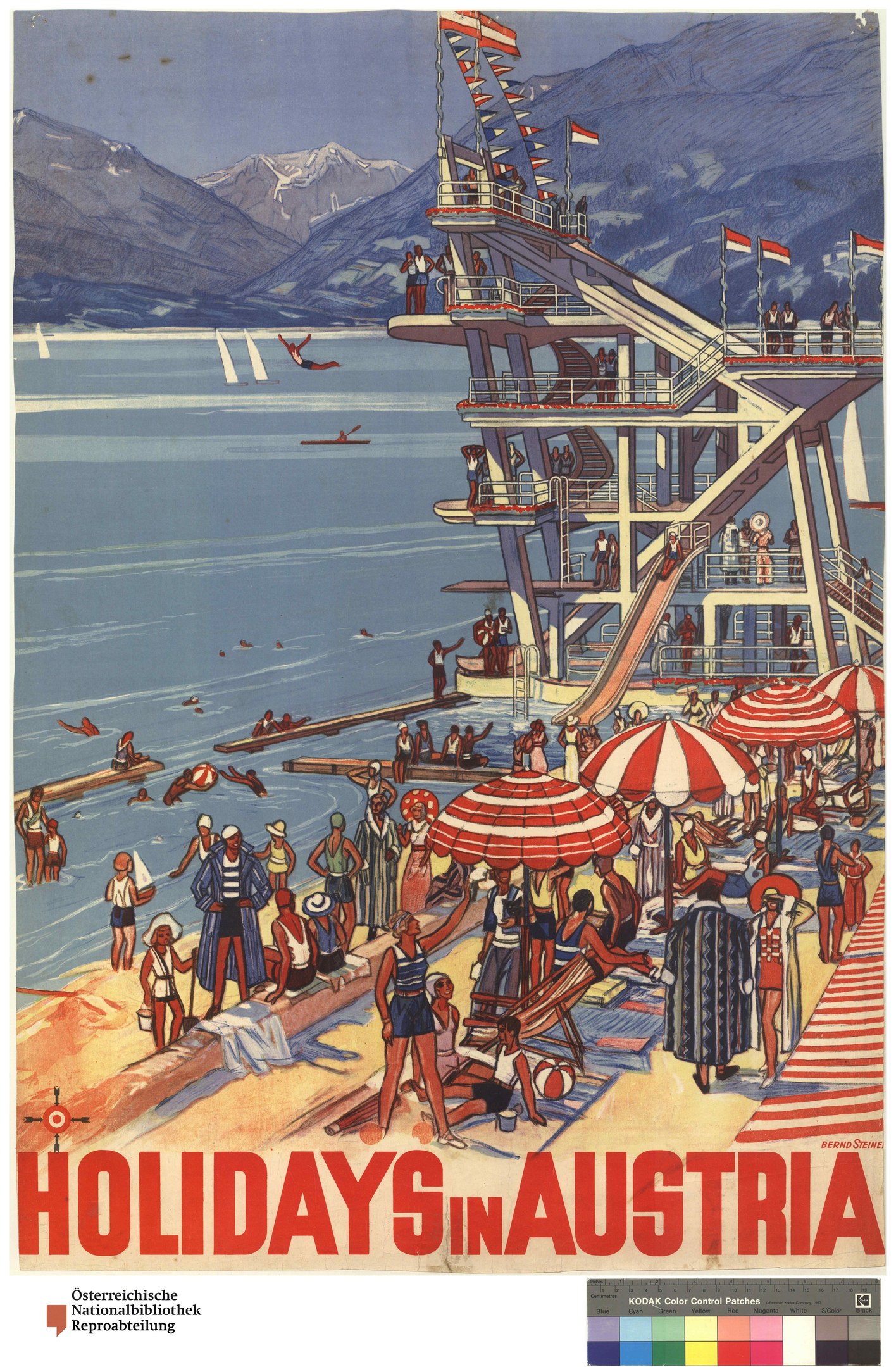 Plakat, das Urlaube in Österreich bewirbt, zeigt Menschen am Strand mit Schirmen, einem Schiff, Flaggen und Bergen im Hintergrund.