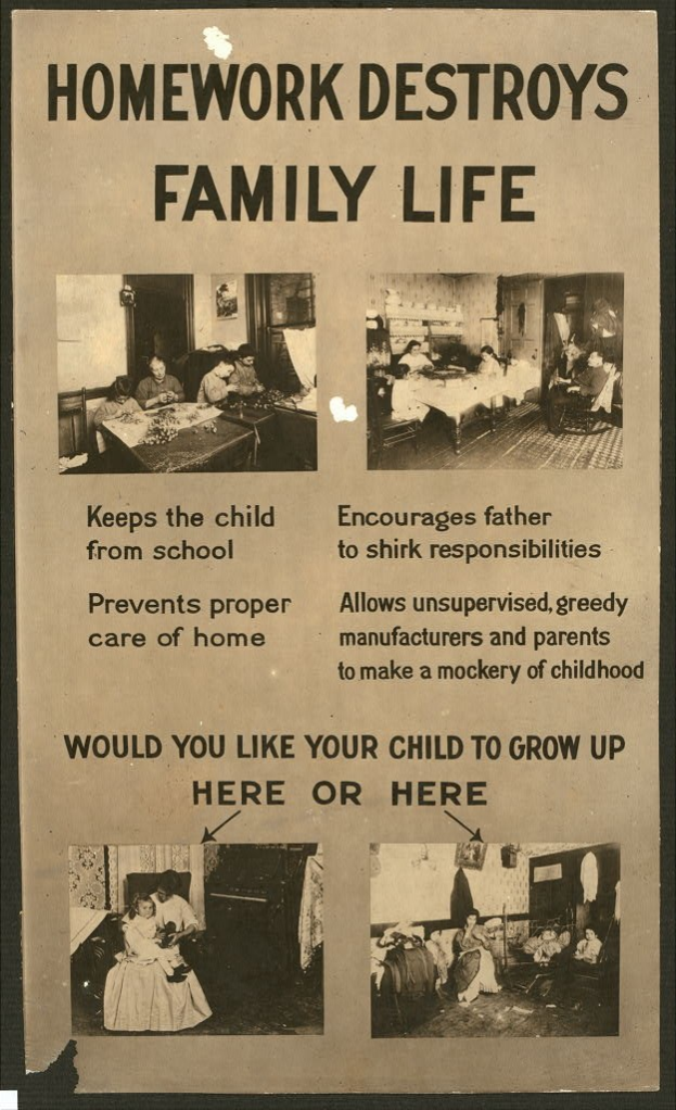 Plakat mit dem Text "Hausaufgaben zerstören das Familienleben" mit einer entschlossenen Gruppe von Menschen, die den Betrachter anblicken.