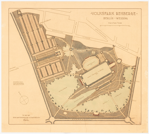 Detaillierte alte Karte von Berlin, Deutschland, die den Volkspark Rehberg mit Gebäuden, Straßen und Parkmerkmalen hervorhebt.