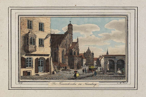 Ein Gemälde einer Stadtstraße mit der Frauenkirche in Nürnberg im Hintergrund, umgeben von Gebäuden mit Fenstern, Menschen und Karren, unter einem bewölkten Himmel.